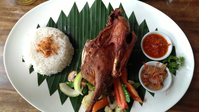 IIGA WARUNG