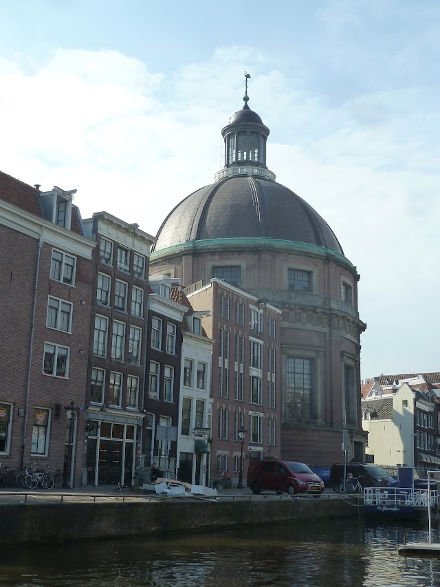 Narrowest facade Amsterdam