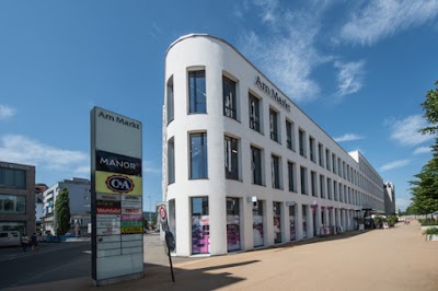 Photos of MANOR Heerbrugg