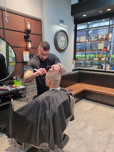 Dapper and Boss Wetherill Park - Thumbnail