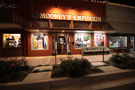 Mooney's Emporium Logo