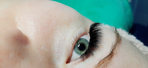 Lashes by Vivien - Thumbnail