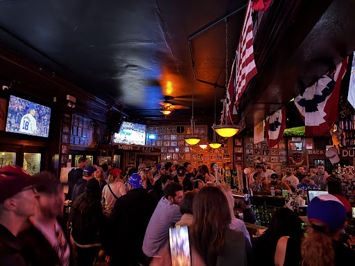 Sluggers World Class Sports Bar and Grill & Dueling Pianos - Thumbnail