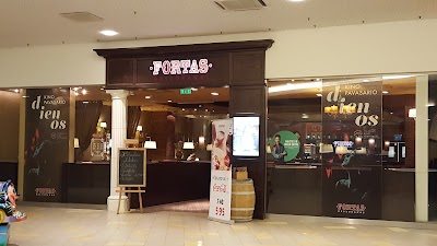 Photos of Fortas