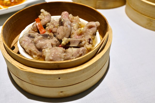 Harborview Restaurant & Bar