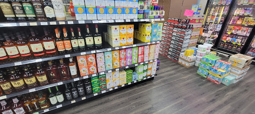 Louie's Liquor - Norfolk - Thumbnail