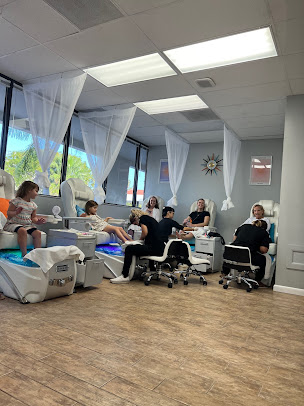 Marco Island Nails & Spa photo 11