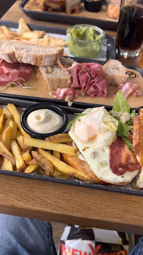 Výtopna Railway Restaurant by null