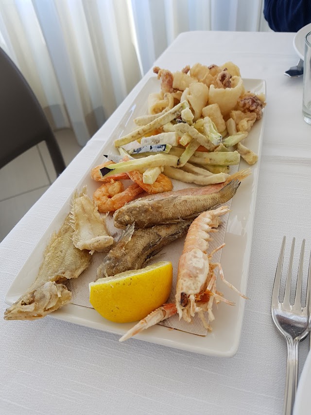 Ristorante e stabilimento balneare Il Cucale