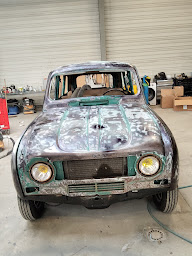 Photo n°7 de AD Carrosserie Garage Enogat à Villebois-Lavalette (Garage automobile)