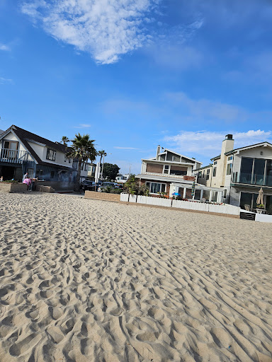 Beach Parking Lot 2 - Thumbnail