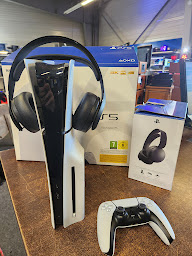 Photo n°15 de Happy Cash Argentan : Achat de téléphones, or, électroménager, ordinateurs, brocante... à Argentan (Magasin de jeux vidéo)