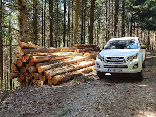 Photo n°7 de TOP GARAGE - RENEINS AUTOMOBILES à Saint-Georges-de-Reneins (Garage automobile)