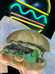 Photo n°12 de Fou d'burger Food Truck à Dampmart (Restauration rapide)