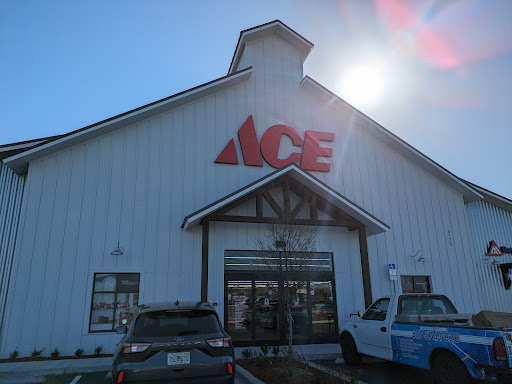 Hamlin Ace Hardware - Visual