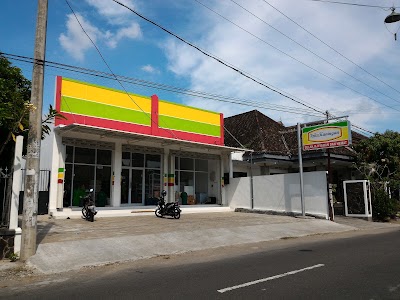 Photos of Toko Kuningan
