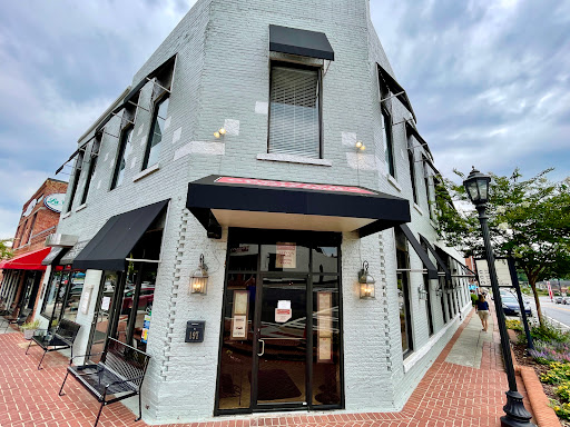 Dominick's - Visual