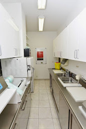 Photo n°4 de Dr Lacombe Thierry à Fréjus (Dentiste)