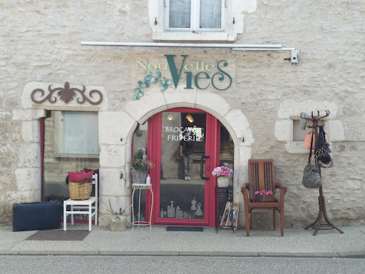 Nouvelles Vies - Brocante et Friperie