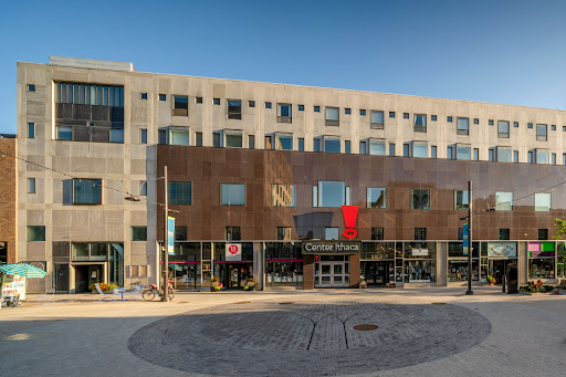 Center Ithaca - Visual