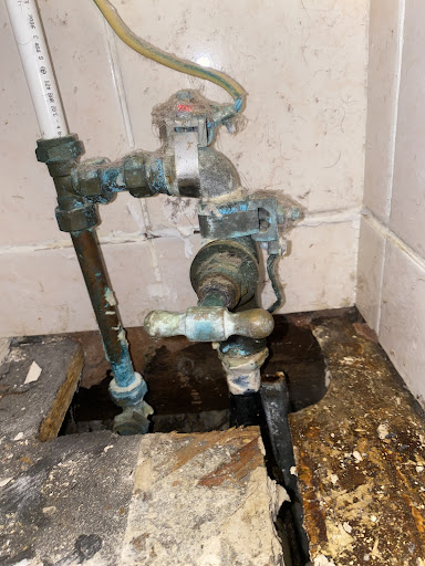 HQ Plumbing service slough - Thumbnail