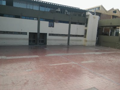 Photos of E.P.E.T. school No. 1 Ing. Rogelio Boero