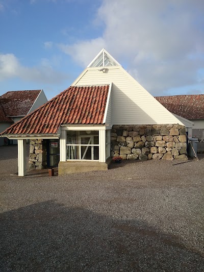 Photos of H&aring; Old Vicarage