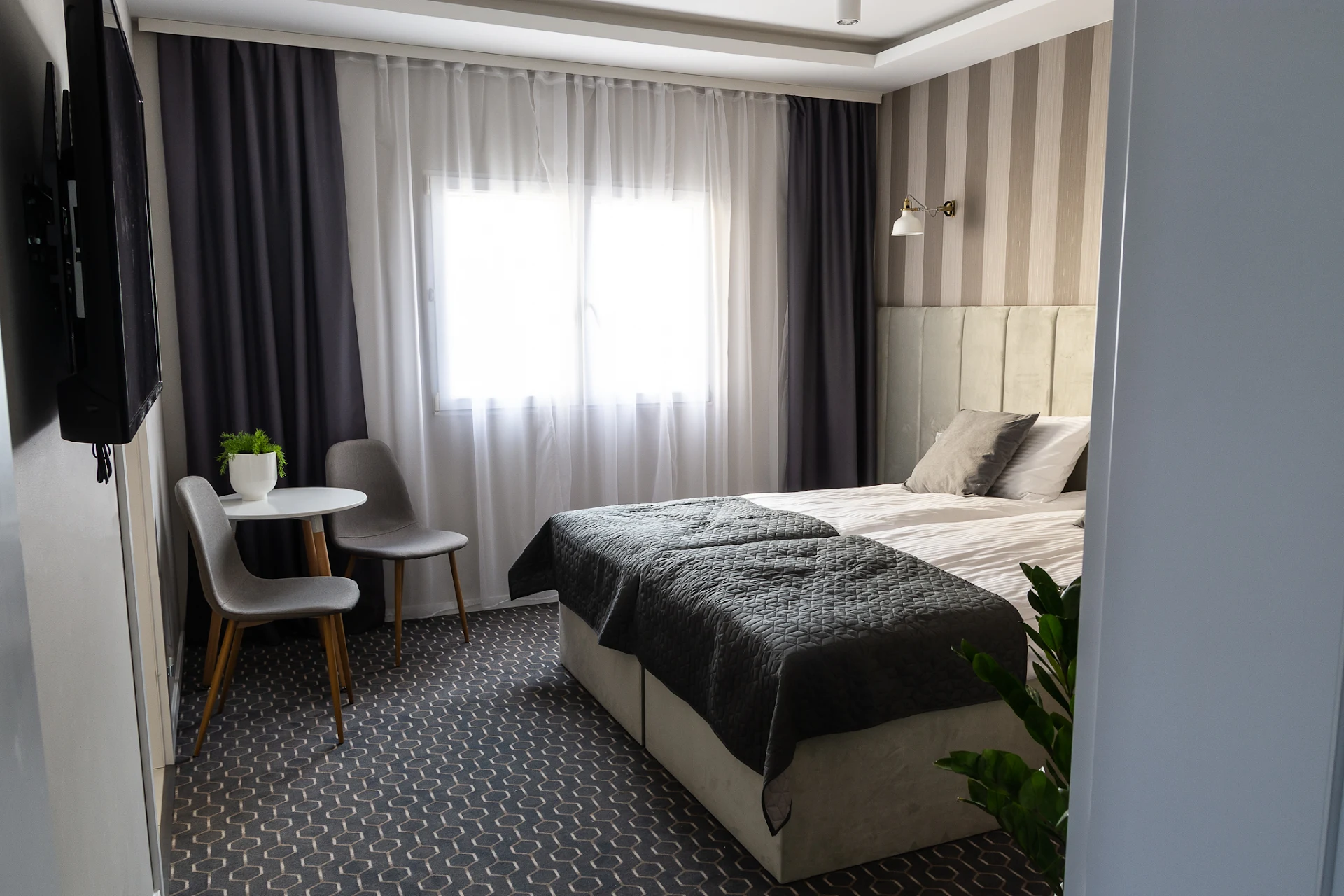 Dana Guest House