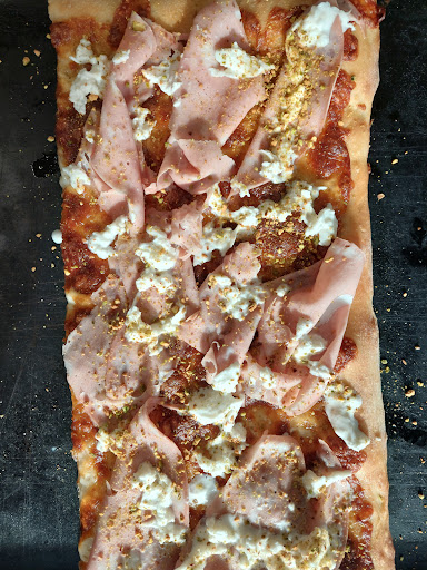La Piccola Roma - Pizzeria Rosticceria - Locarno - Pizza a domicilio Gallery - Italy