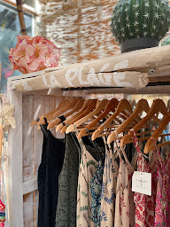 Photo n°23 de mes vacances à Sanary-sur-Mer (Magasin d'articles de plage)