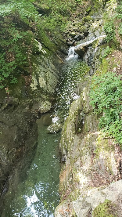 Old Jelly Mill Falls