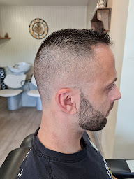 Photo n°19 de Cheveux D’ange Sarl Lacave valerie et Hauscarriague nathalie à Anglet (Salon de coiffure)