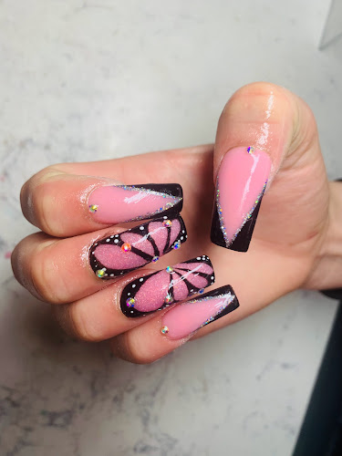 First Nails interior view