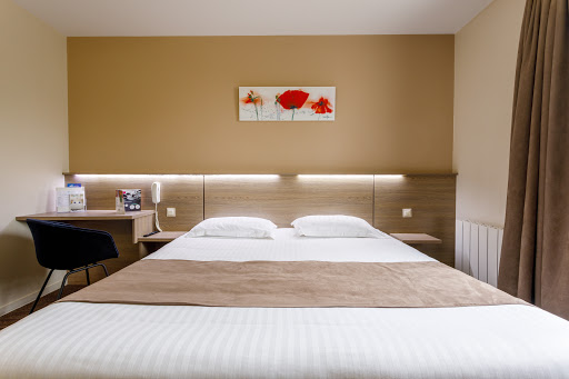 Photo de Brit Hotel Piscine & Spa - Fougères à Luitré (35133)