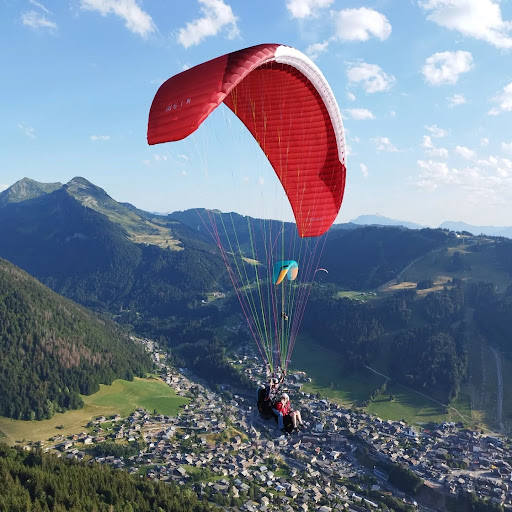 Aero-Bi Ecole Parapente Speedriding Morzine Avoriaz