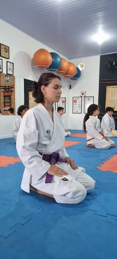 Shoto - Escola de Karatê 🥋