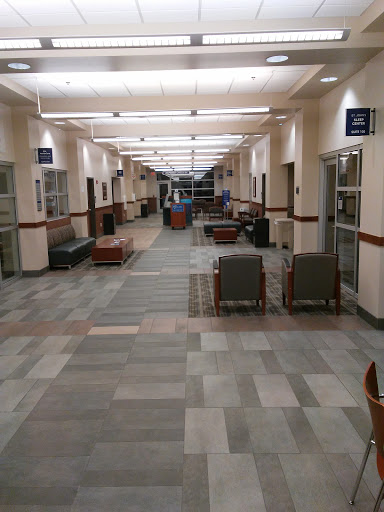 HSHS St. John's Health Center - S. 6th Street - Thumbnail