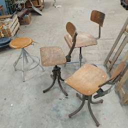 Photo n°3 de vide maison brocante brocanteur antiquaire à Dannemarie-sur-Crète (Galerie d'art)