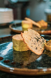 Photo n°68 de La Table Saint-Roux à Le Cannet-des-Maures (Restaurant ouvert le midi)