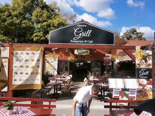 Gasztro Grill Restaurant&Cafe, Author: TORU HIRAOKA