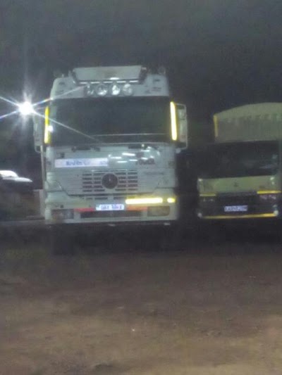 Photos of Oil Well Petrol Station