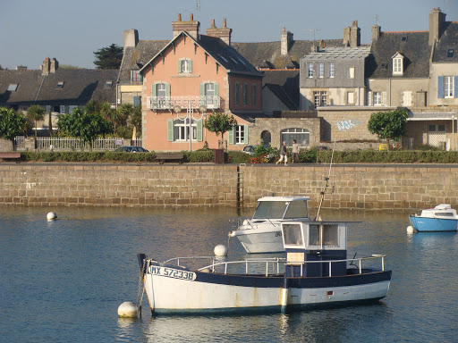 Photo de LES VILLAS DE BRETAGNE - Vue sur Mer - Piscine Privée à Santec (29250)