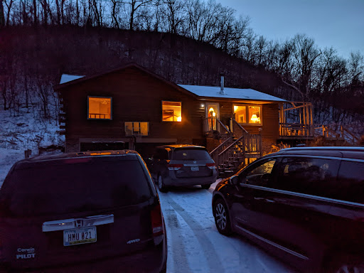 White Pine Cottage - Visual