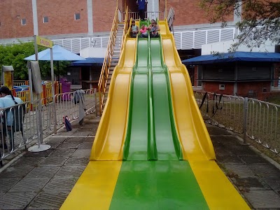 Photos of Parque Comercial R&iacute;o Cauca