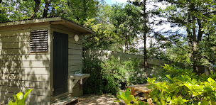 Photo n°35 de Camping Les Cent Chênes à Saint-Jeannet (Terrain pour camping-cars)