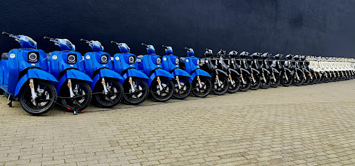 Vespa Autohaus könig