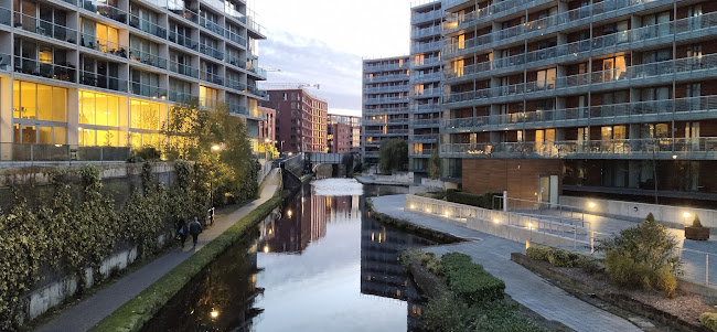 hodder+partners - Architect