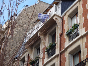 Photo n°3 de Agence immobilière - Immobilière Initiale Paris Lowendal à Paris (Agence de location immobilière)