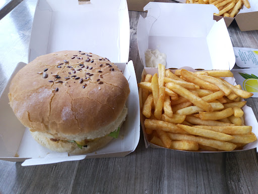 Photo 1 - Burger Sofa