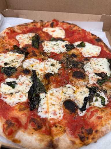 Woodgrain Pizzeria - Thumbnail